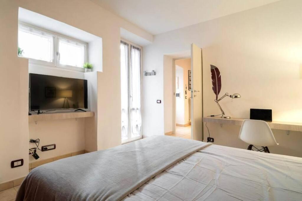 Appartamento Mia. Centro Storico Luino Kültér fotó
